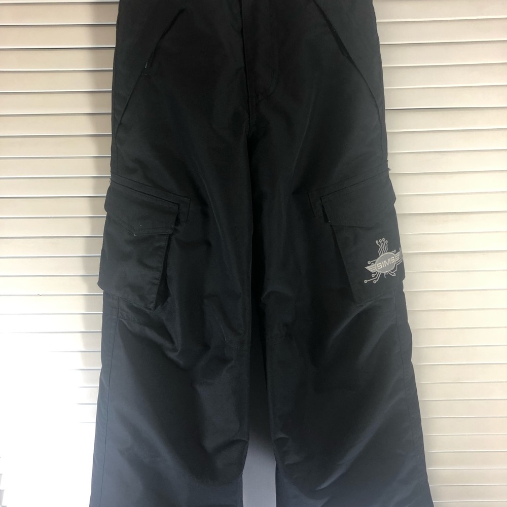 Sims size M black snowboarding snow pants